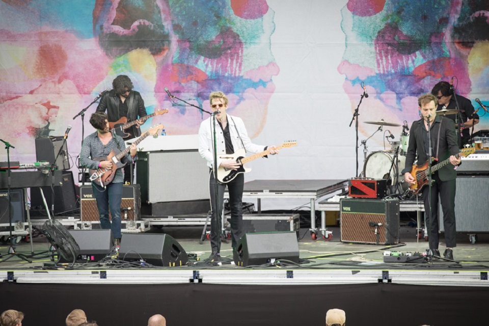 Spoon uma das bandas mais legais em atividade Célula POP