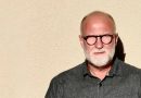 Bob Mould retorna após cinco anos com discaço