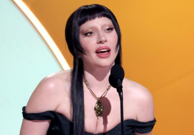 Ouvimos “MAYHEM” e não somos “little monsters”