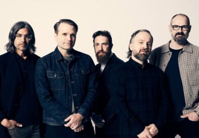Death Cab For Cutie e Modest Mouse lançam ótimos álbuns