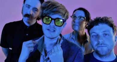 O rock moderno e vibrante do Yard Act
