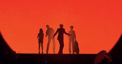 Disco ao vivo e documentário celebram a majestade do Pulp
